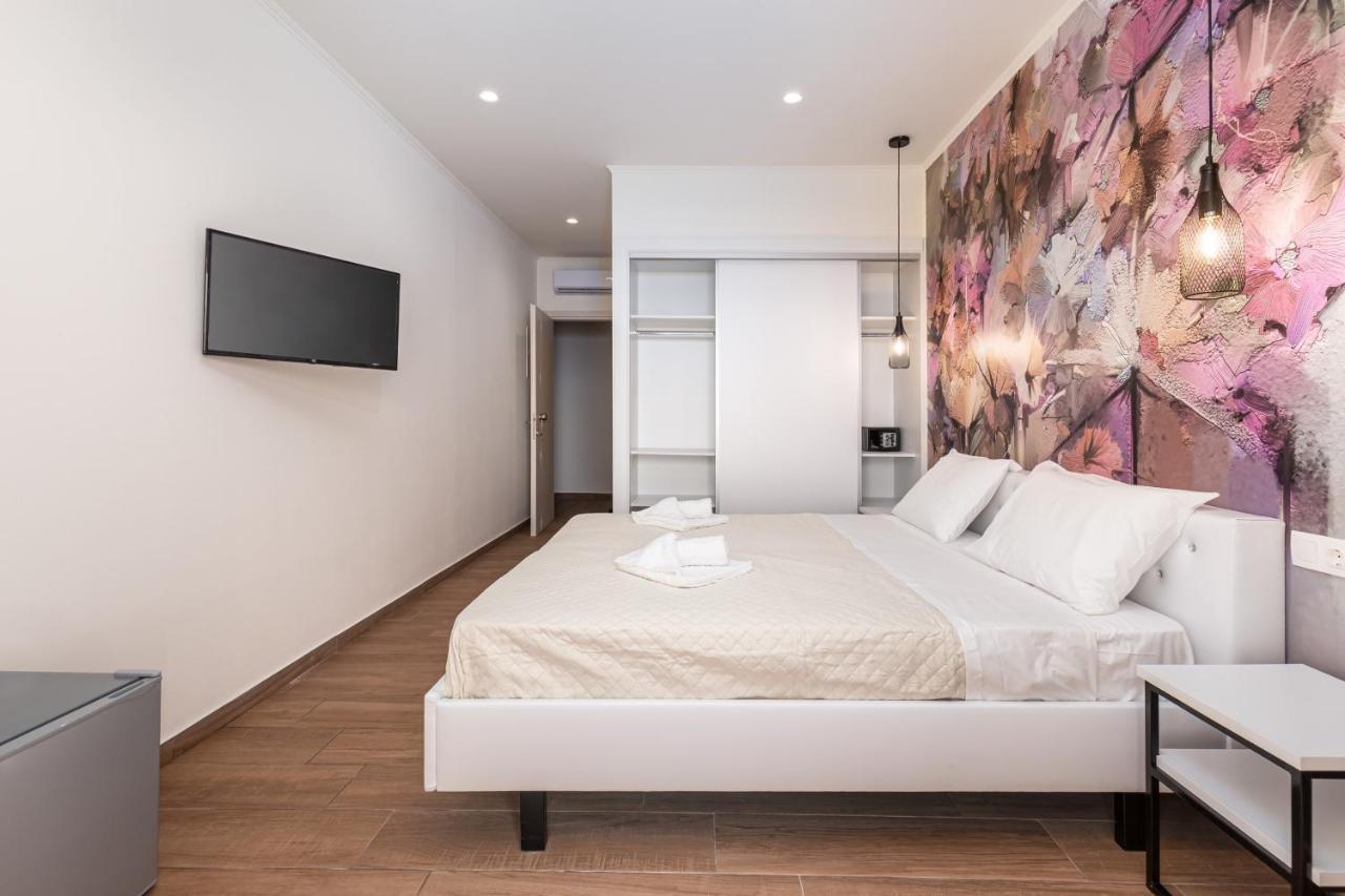Aqua Luxury Suites By Estia Roda  Esterno foto
